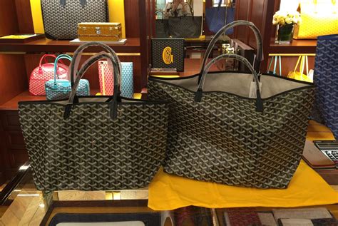 goyard tote pm vs gm